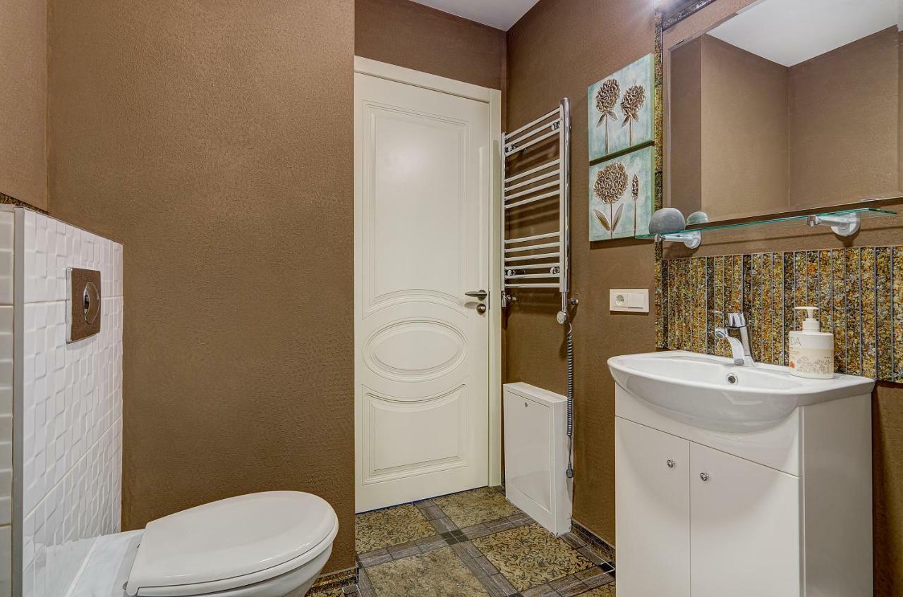 Bright Apartment Near Akropolis Vilnius Ngoại thất bức ảnh