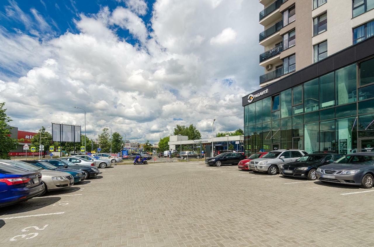 Bright Apartment Near Akropolis Vilnius Ngoại thất bức ảnh